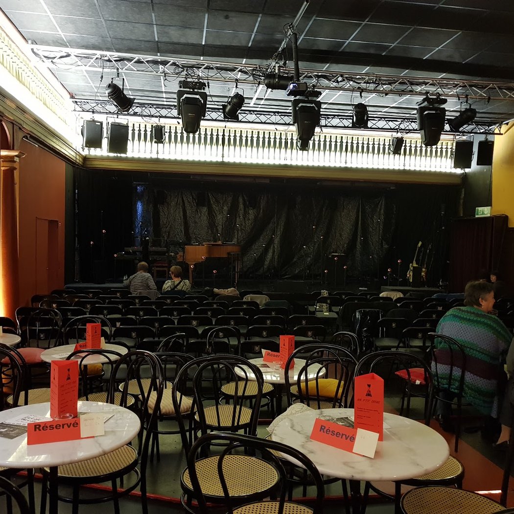 Café-théâtre de La Tour de Rive 2